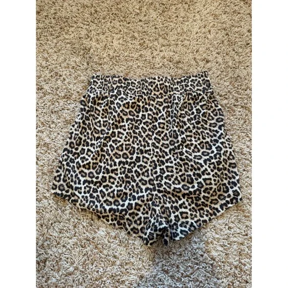 H&M Leopard Print Elastic Waist Shorts Brown Animal Print XS - Picture 3 of 3